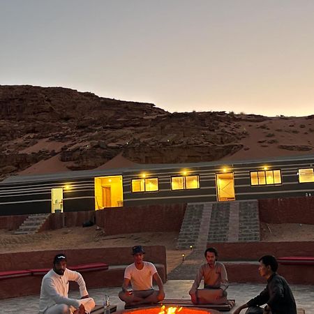 Отель Wadi Rum Camp Stars & Jeep Tour Экстерьер фото